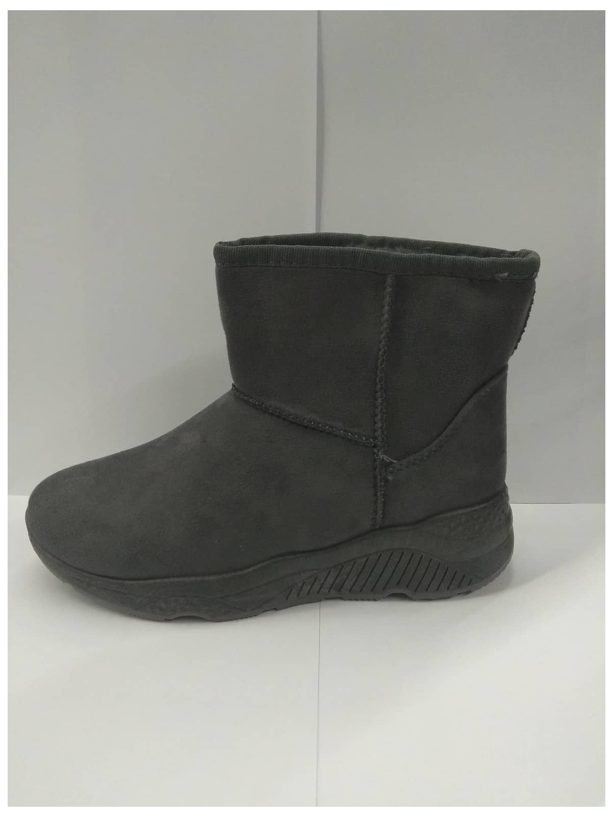 BOTA  DE NIÑA MEDIA CAÑA