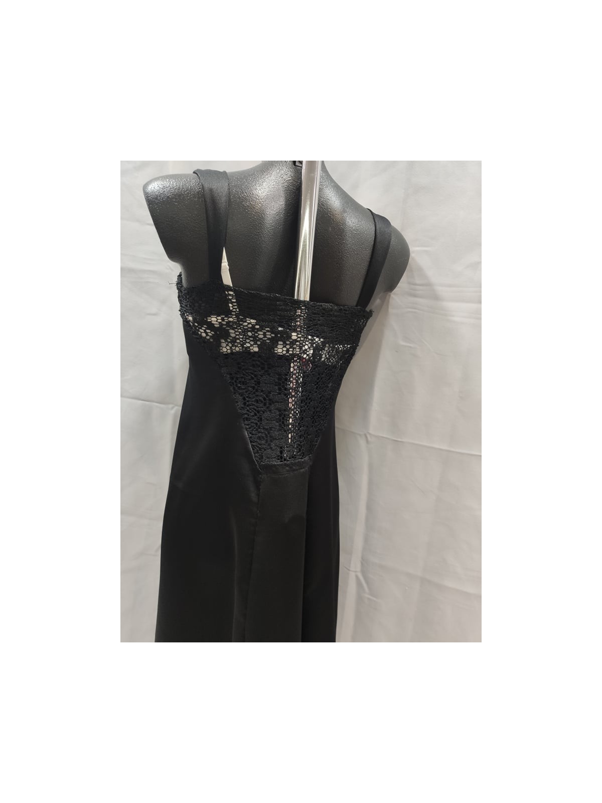 vestido negro