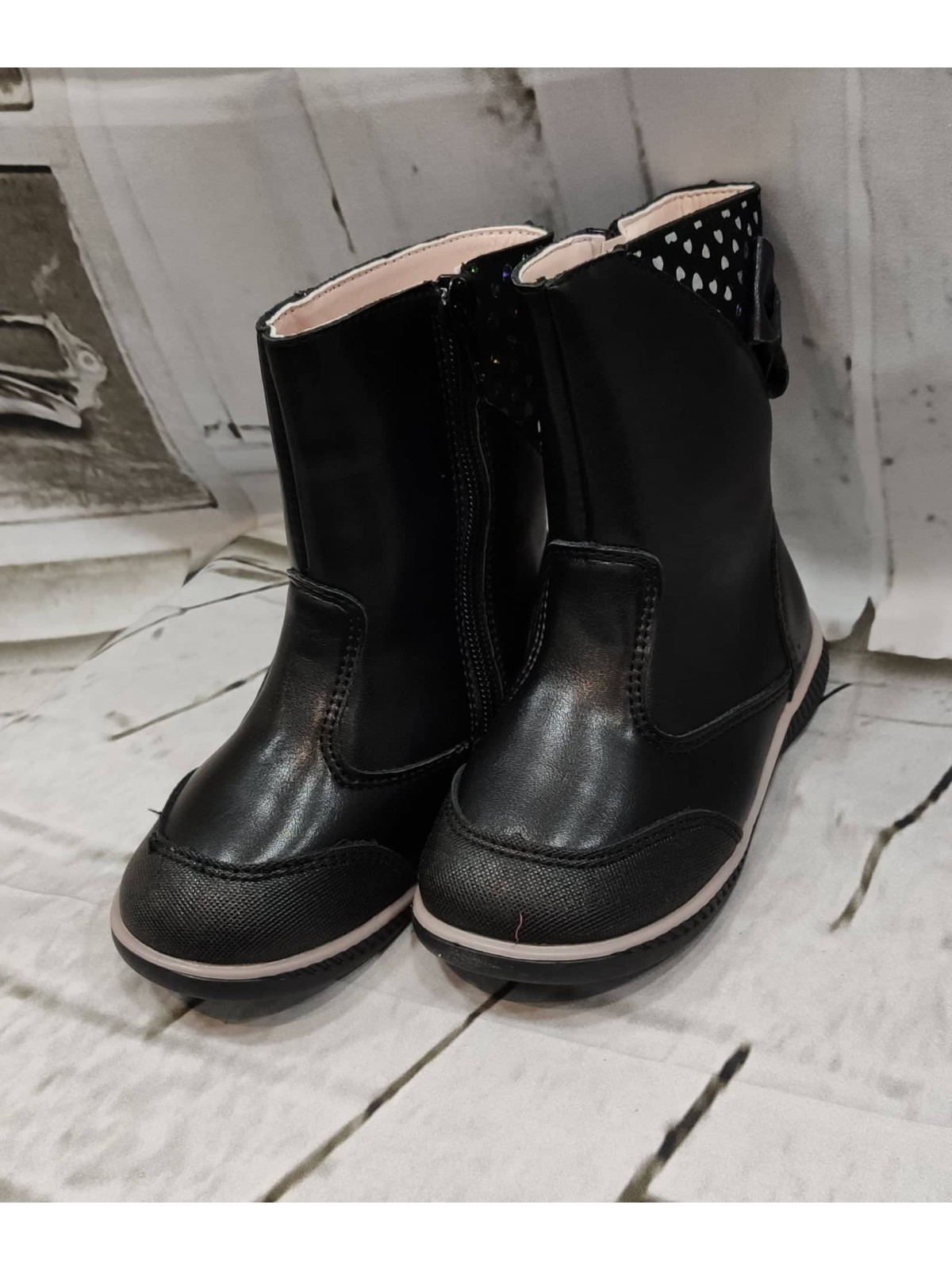 BOTA  DE NIÑA MEDIA CAÑA