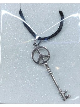 Colgante de plata ,llave de...