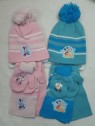 JUEGO DE GORRO, BUFANDA Y GUANTES  MICKEY Y MINNIE MOUSE