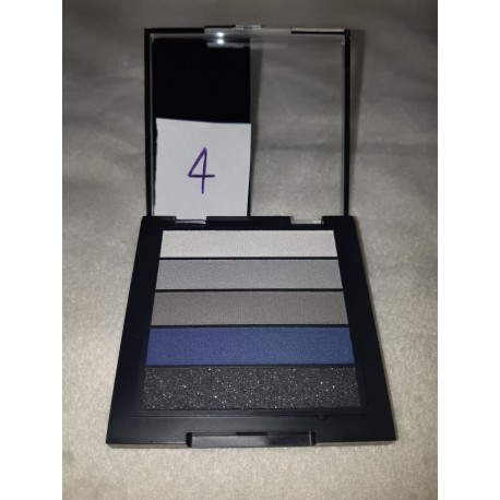 PALETA PEQUEÑA DE MAQUILLAJE