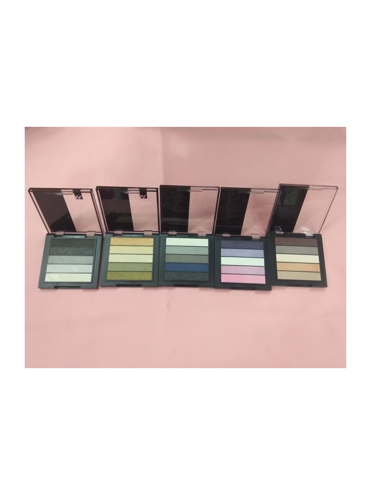 PALETA PEQUEÑA DE MAQUILLAJE